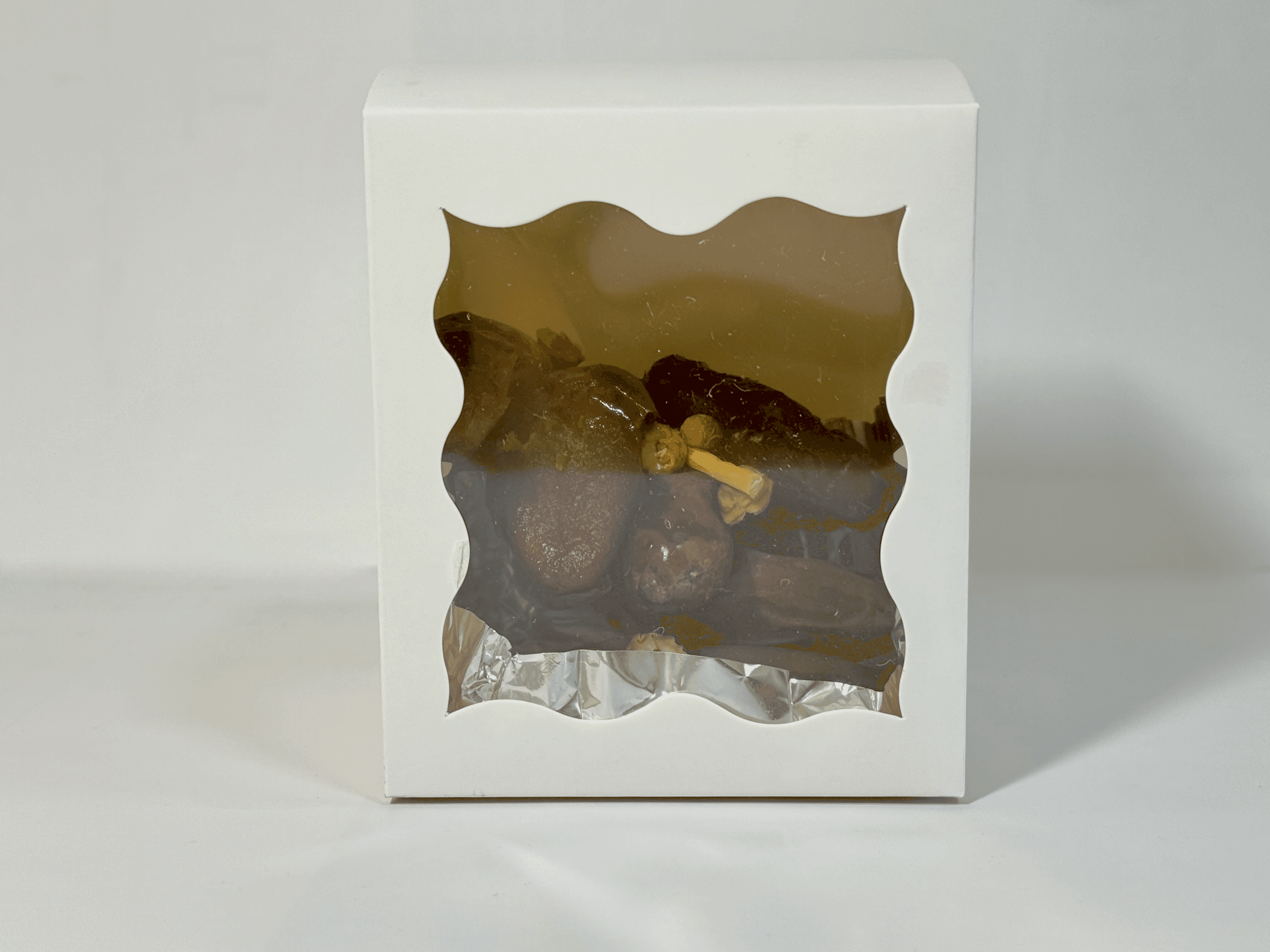 光のデーツ 枝付き100g